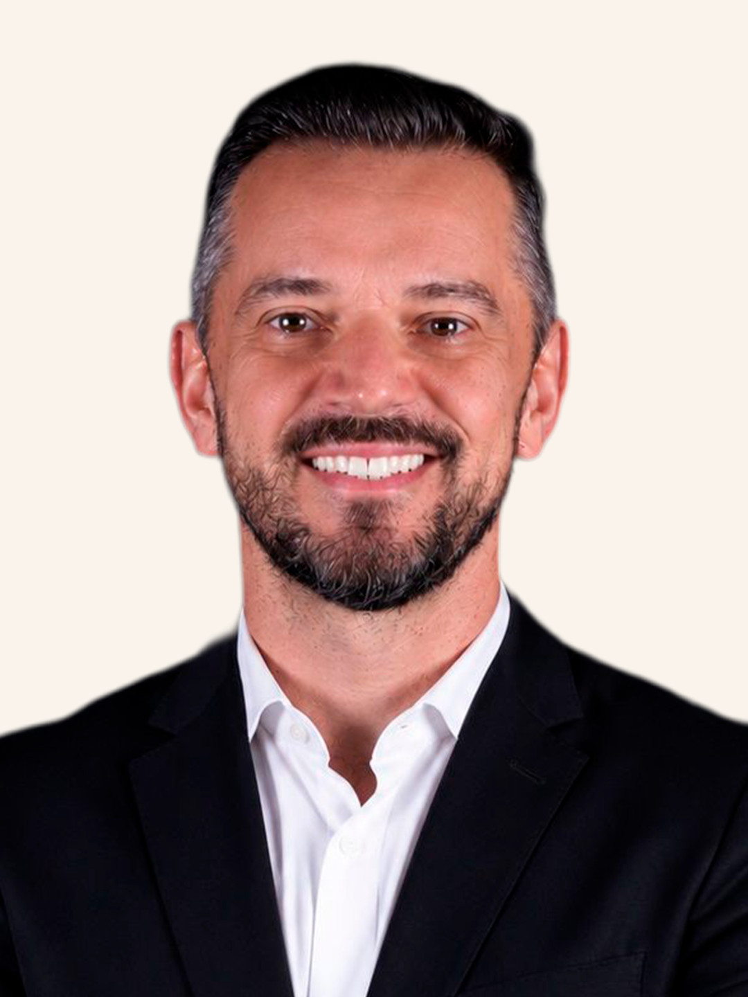 Douglas Sari